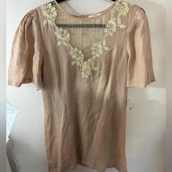 Tularosa | NEW Levy Embroidered Linen Puff Sleeve Mini Dress in Natural pink L - Picture 2 of 8